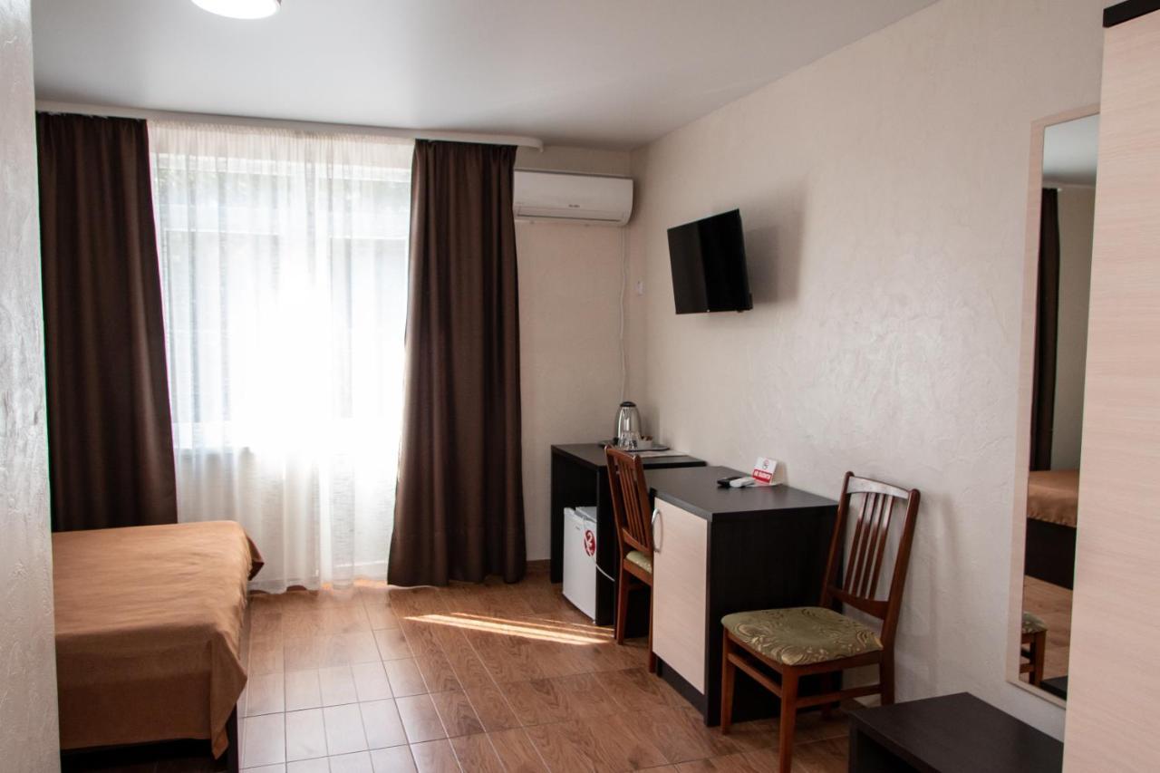 Гостинний Двір "Марія" Hotel Kropivnickij Kültér fotó
