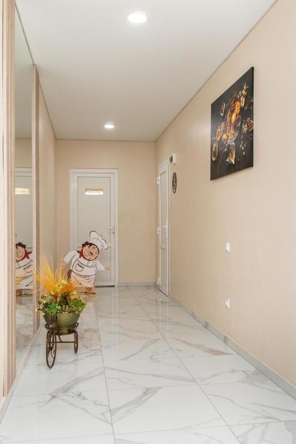 Гостинний Двір "Марія" Hotel Kropivnickij Kültér fotó