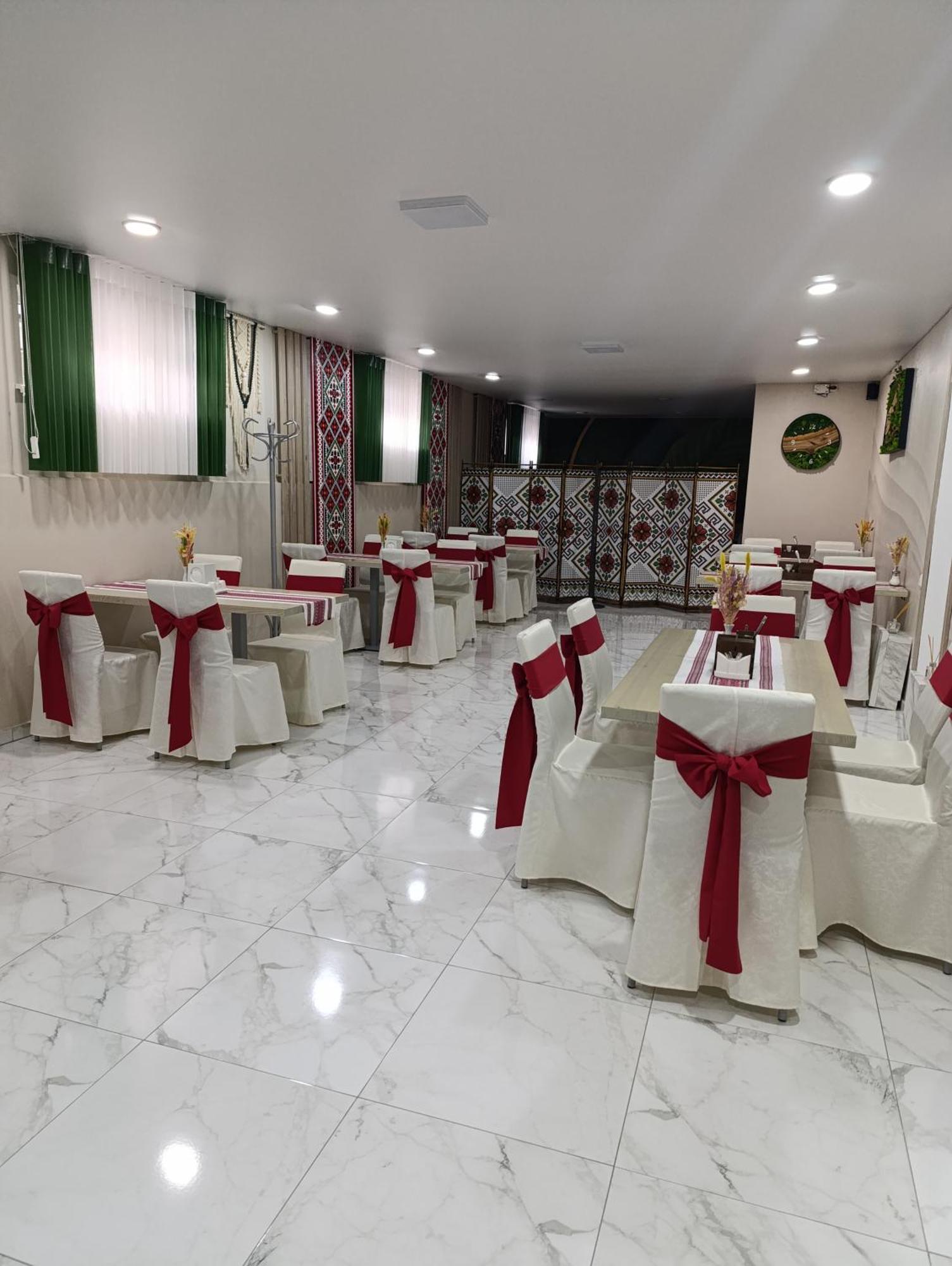 Гостинний Двір "Марія" Hotel Kropivnickij Kültér fotó